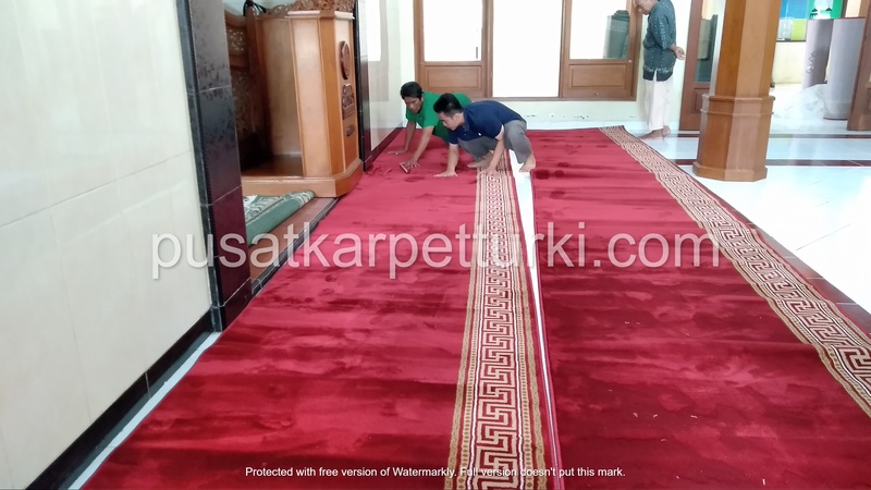 karpet masjid platinum mosque