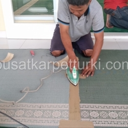 tempel karpet masjid