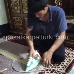 tempel karpet masjid
